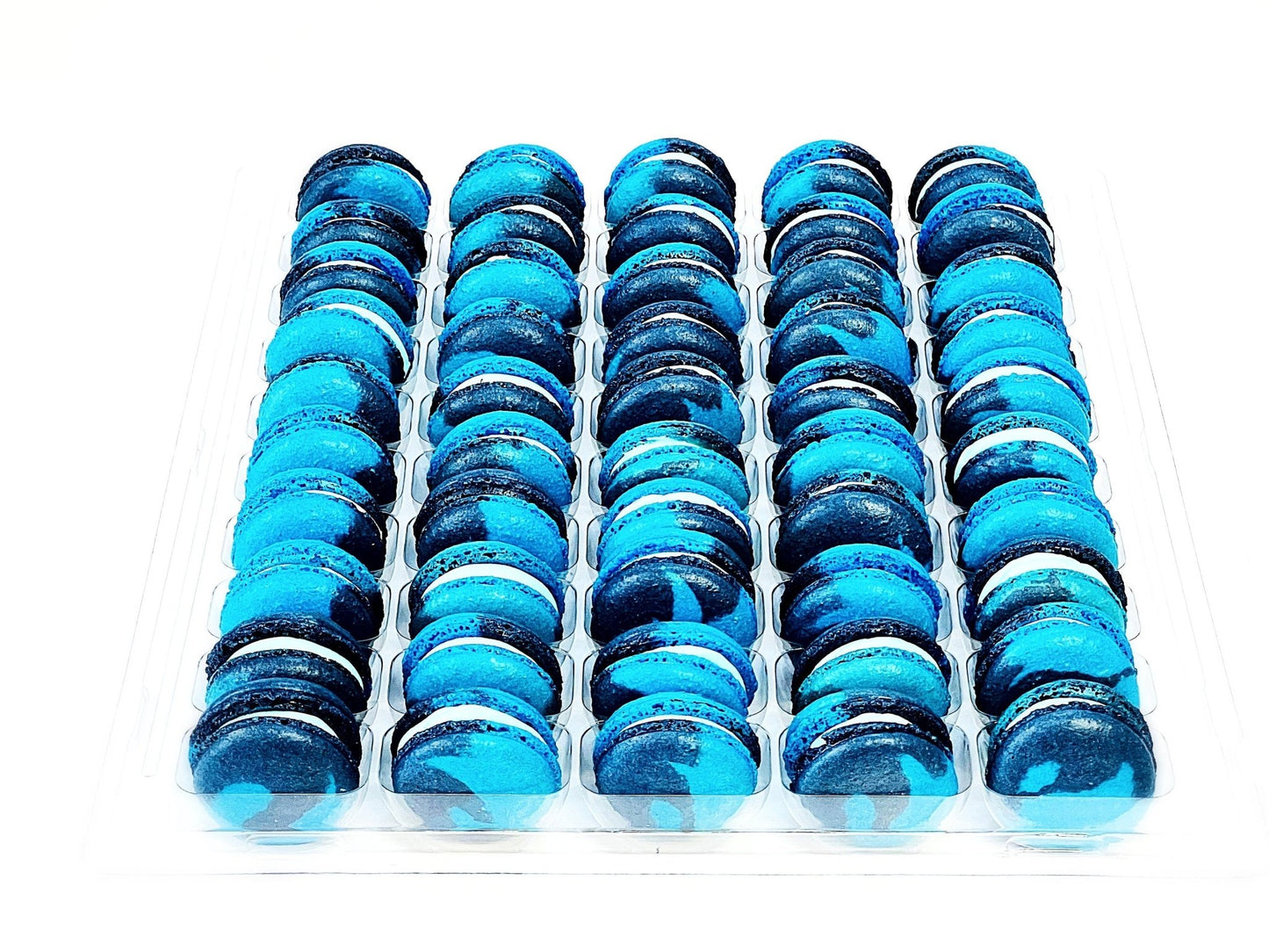 50 Pack blue curraçao French macaron value pack - Macaron Centrale