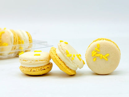 50 Pack Eggnog French Macaron Value Pack - Macaron Centrale