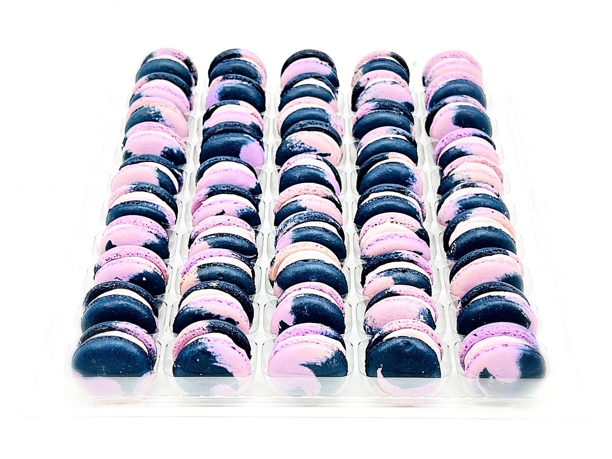 50 Pack Grapery French Macaron Value Pack (Blue Raspberry and Grape) - Macaron Centrale