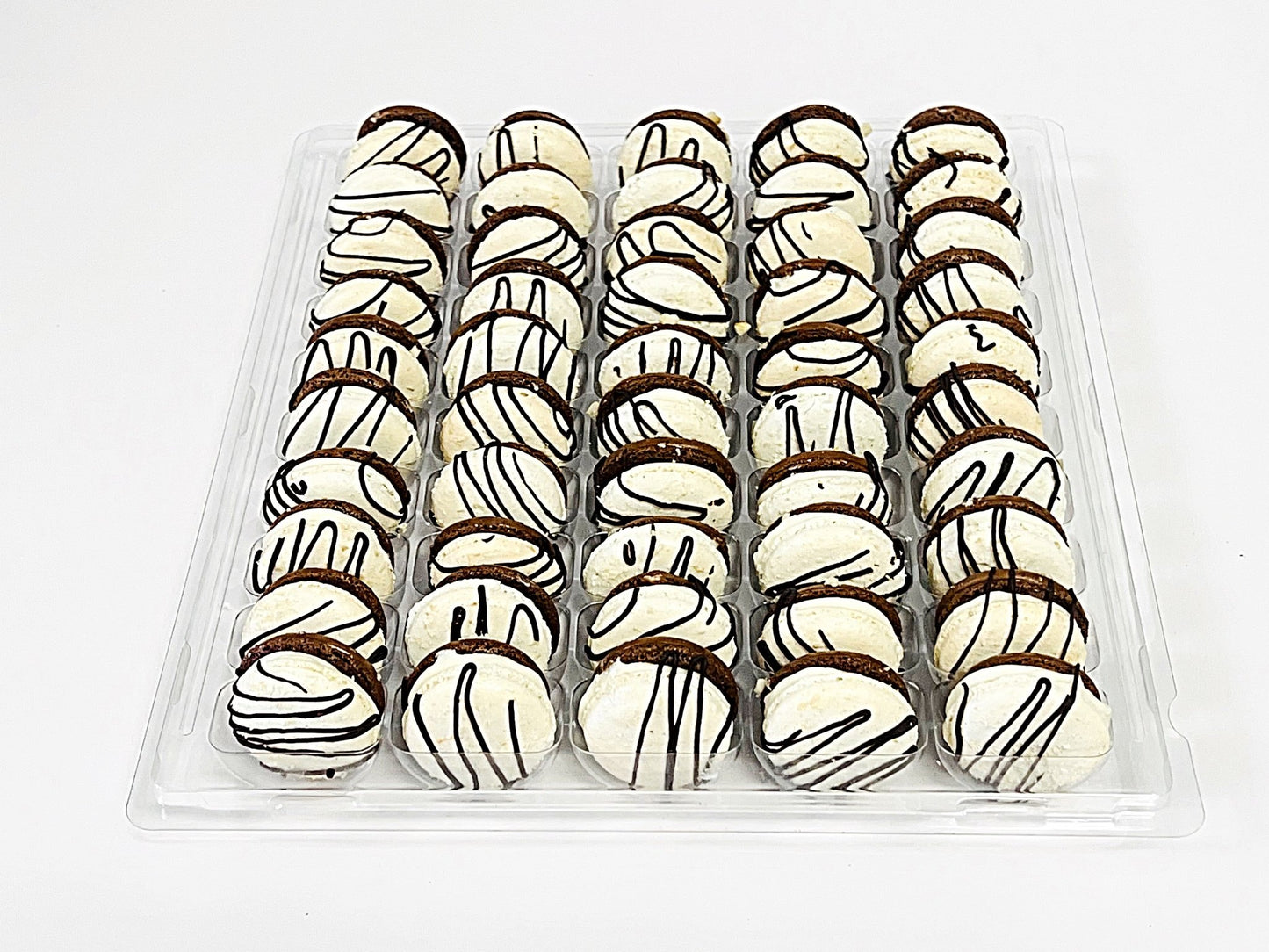 50 pack Hula Pie Macaron Delight - Macaron Centrale