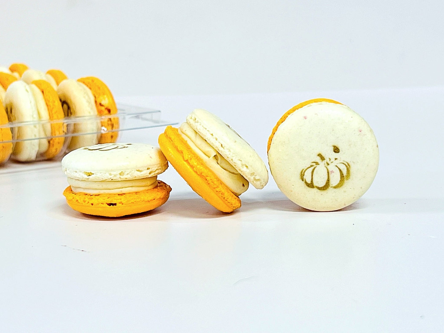 50 Pack Pumpkin Spice Caramel French Macarons | ideal for celebratory events. - Macaron Centrale