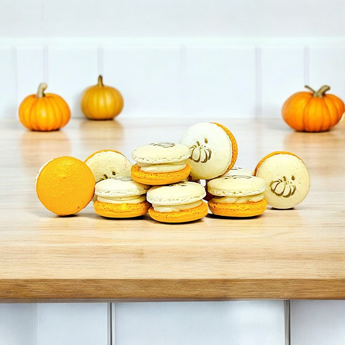 50 Pack Pumpkin Spice Caramel French Macarons | ideal for celebratory events. - Macaron Centrale