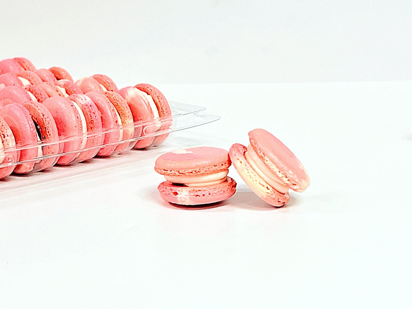 50 Pack Raspberry Ombre French Macaron Value Pack - Macaron Centrale