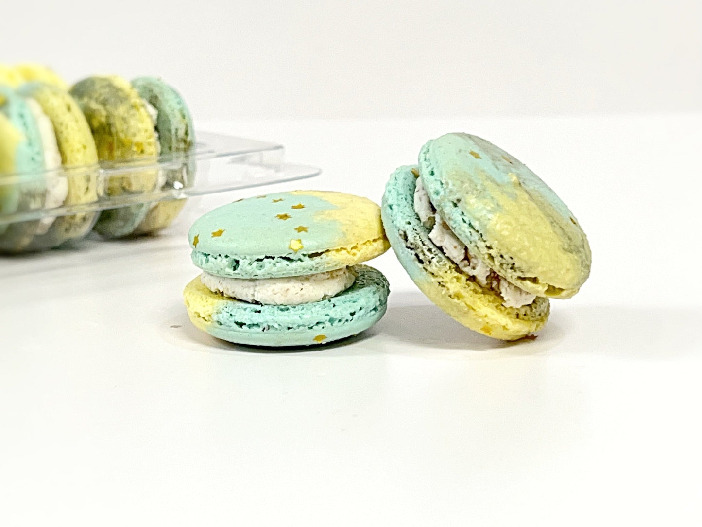 50 Pack Space Edition Mac | Pastel Blue Nebula Macarons - Macaron Centrale