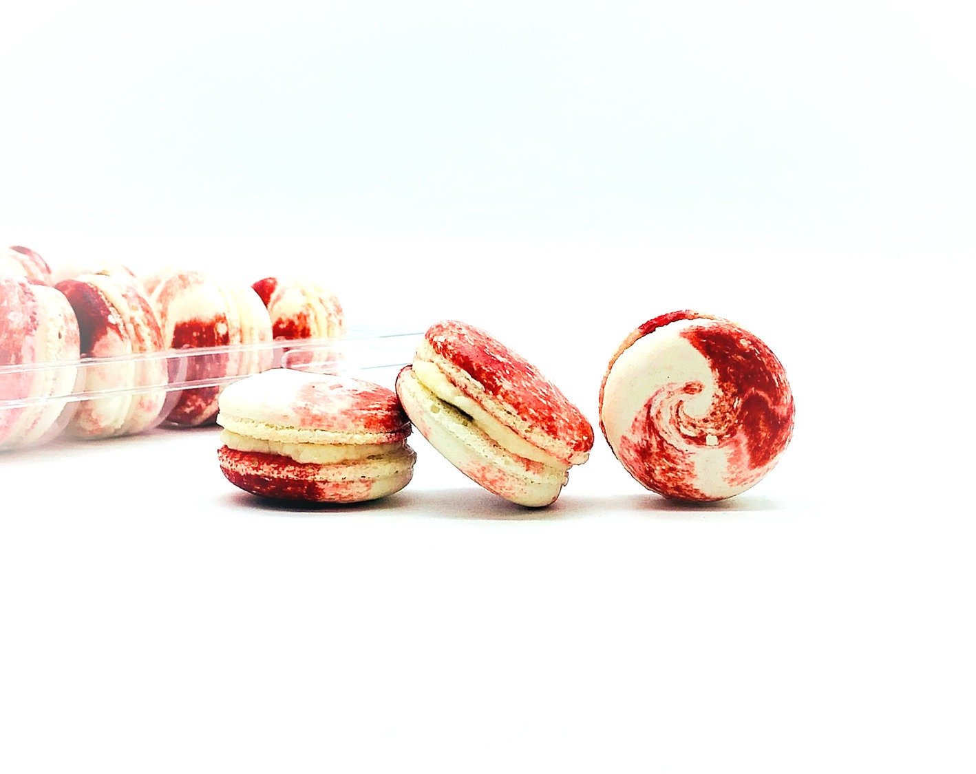 50 Pack Strawberry Cheesecake French Macaron Value Pack - Macaron Centrale