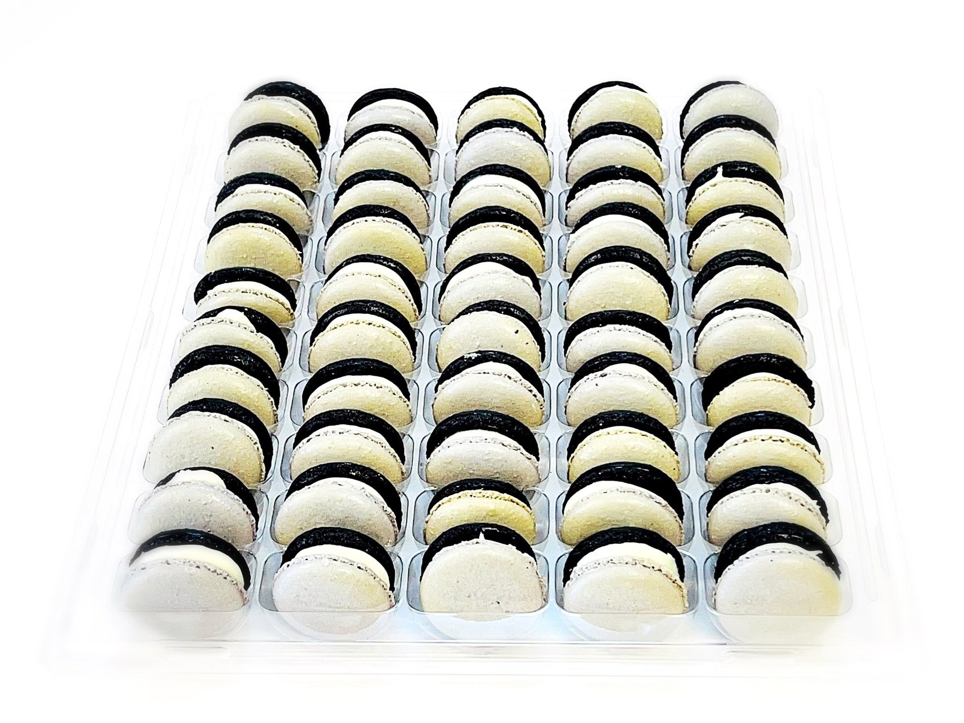 50 Pack White Chocolate and Blackberry French Macaron Value Pack - Macaron Centrale