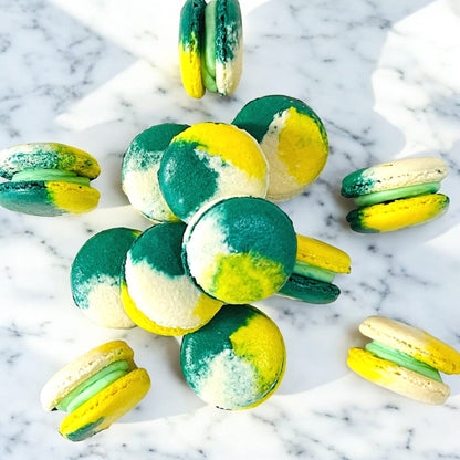 6 Apple Lemon French Macarons - Macaron Centrale