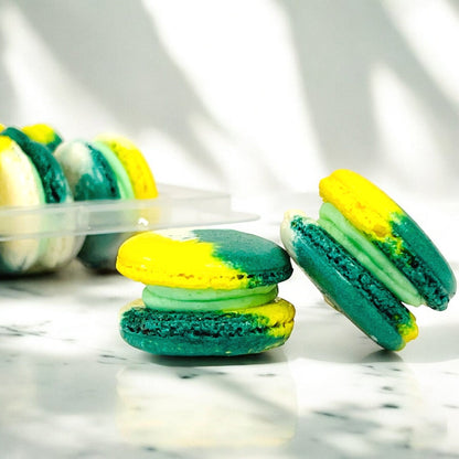 6 Apple Lemon French Macarons - Macaron Centrale