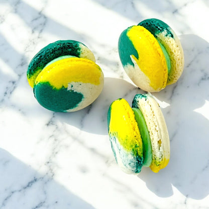 6 Apple Lemon French Macarons - Macaron Centrale