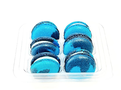 6 Pack Blue curaçao macarons | ideal for celebratory events. - Macaron Centrale