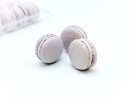 6 Pack boysenberry macarons | ideal for celebratory events. - Macaron Centrale