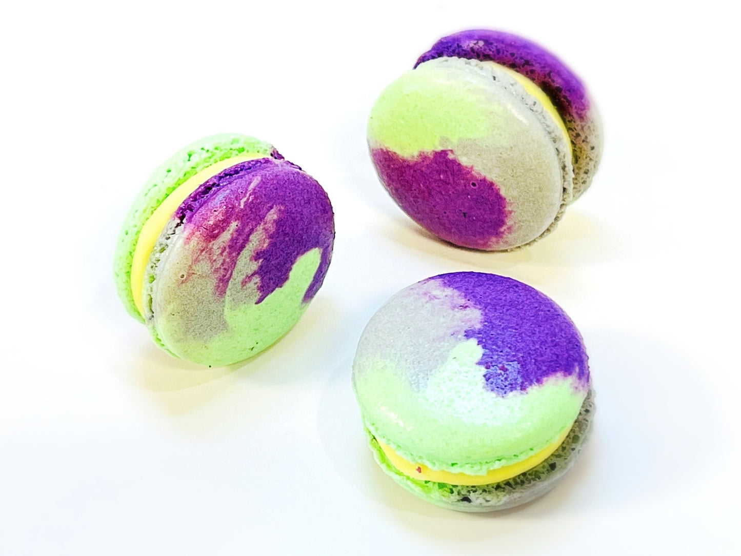 6 Pack Butterscotch Honeydew French Macaron - Macaron Centrale