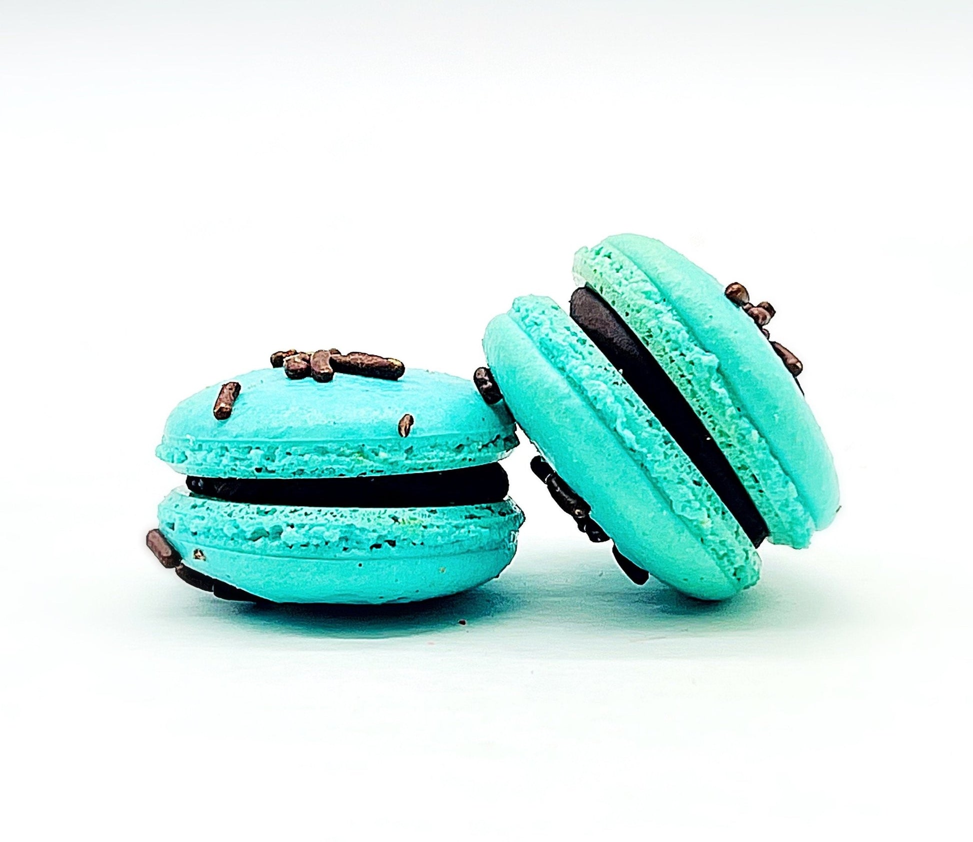 6 Pack Chocolate and Fig Macarons - Macaron Centrale