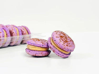 6 Pack chocolate hazelnut and dates macarons | ideal for celebratory events. - Macaron Centrale6 Pack