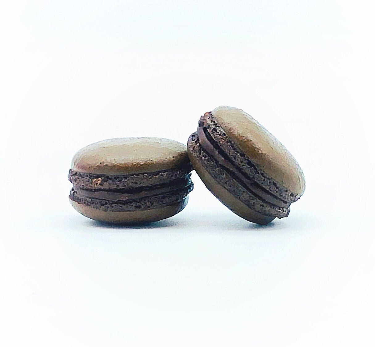 6 Pack chocolate macarons | ideal for celebratory events. - Macaron Centrale