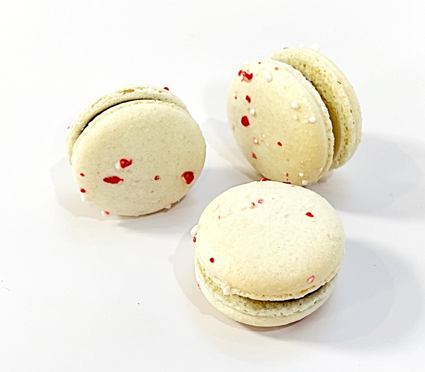 6 Pack Chocolate Peppermint Macarons - Macaron Centrale