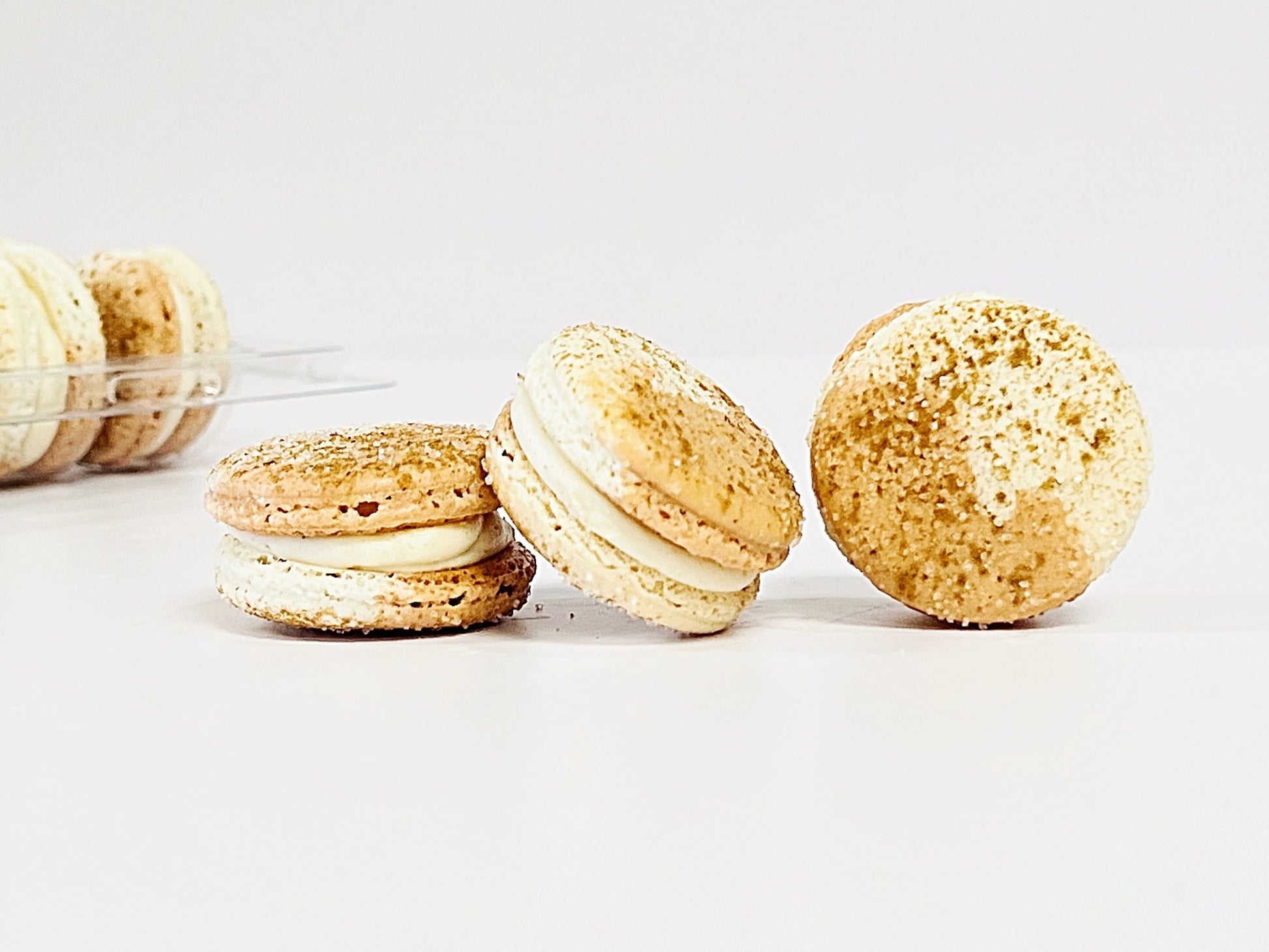 6 Pack Churros French Macarons - Macaron Centrale