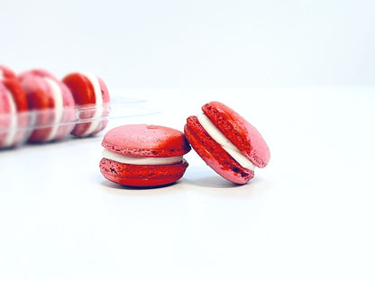 6 Pack Cranberry & Prune Macarons - Macaron Centrale