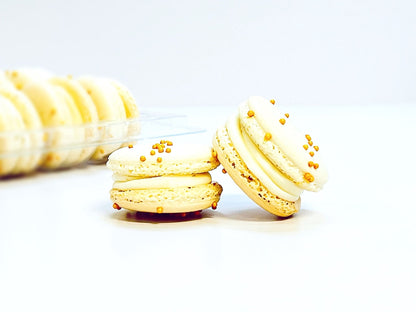 6 Pack Gourmet Vanilla Macarons - Macaron Centrale