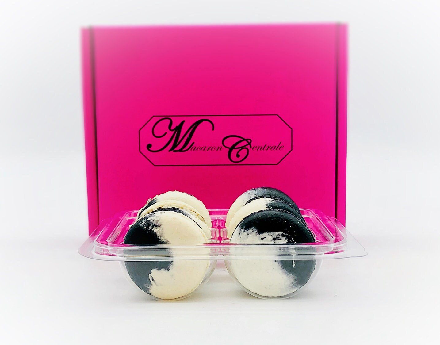 6 Pack Grass Jelly French Macarons | Perfect for your next celebratory events. - Macaron Centrale