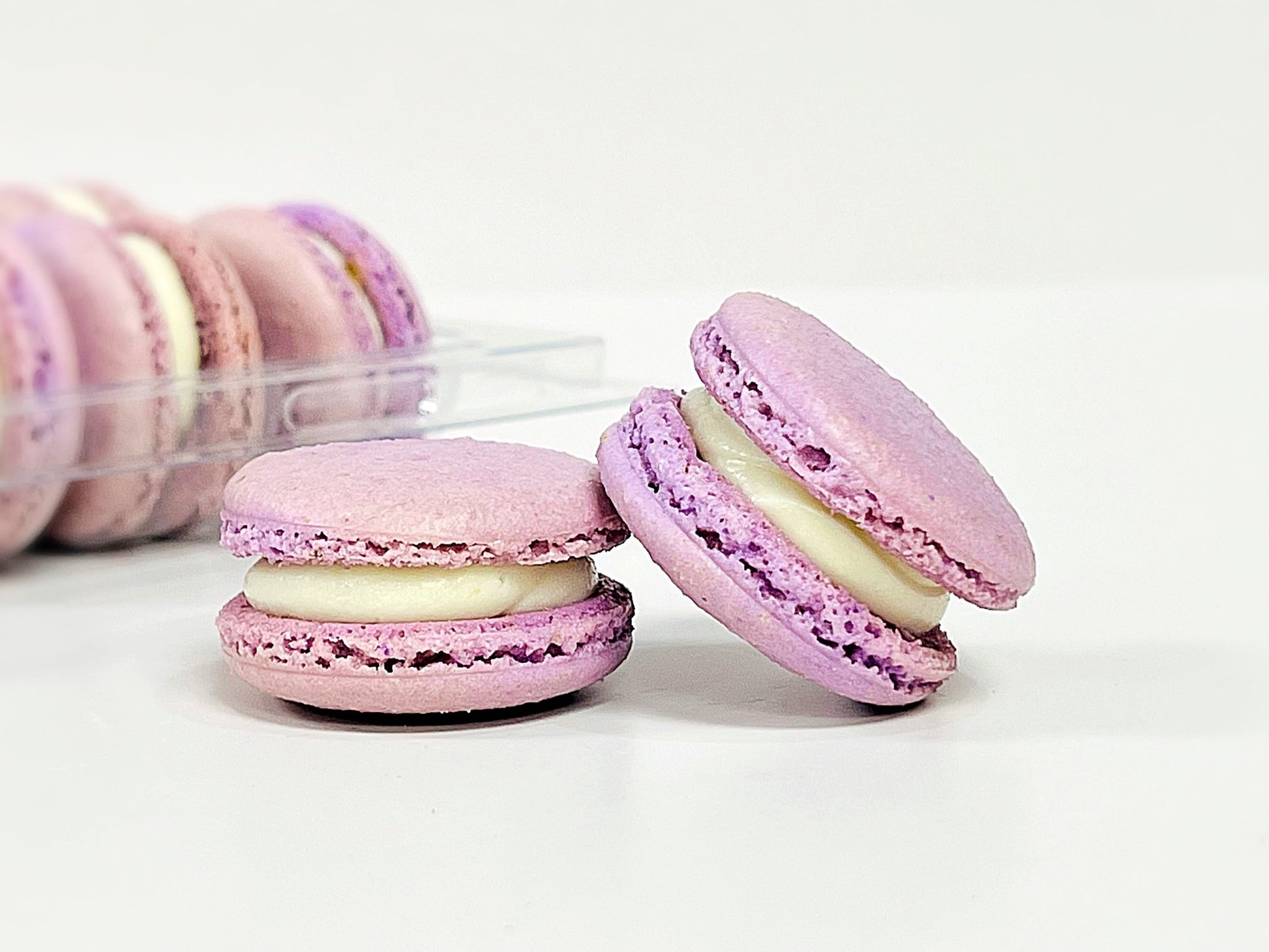 6 Pack Honey Lavender Macarons | ideal for celebratory events. - Macaron Centrale