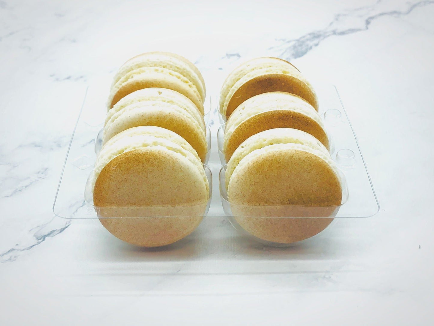 6 Pack Longkong French Macarons | Perfect for your next celebratory events. - Macaron Centrale