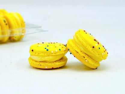 6 Pack Passionfruit White Chocolate French Macarons - Macaron Centrale