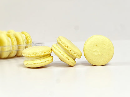 6 Pack Pineapple Caramel French macarons - Macaron Centrale