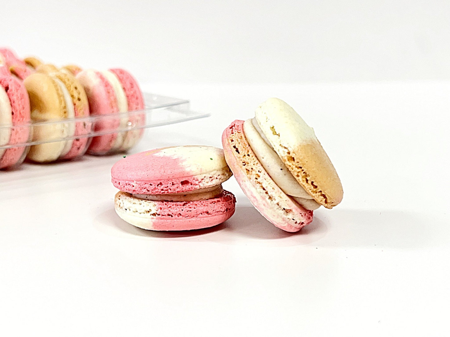 6 Pack Raspberry Praline French Macarons - Macaron Centrale