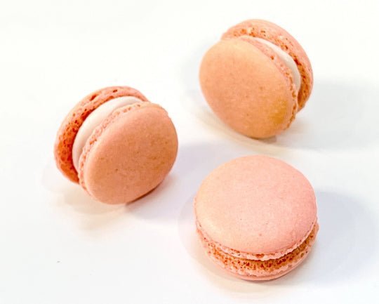 6 Pack Wildberry French Macarons - Macaron Centrale6 Pack