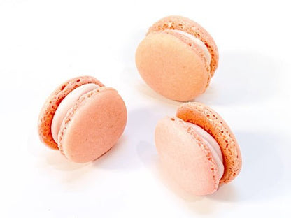 6 Pack Wildberry French Macarons - Macaron Centrale6 Pack