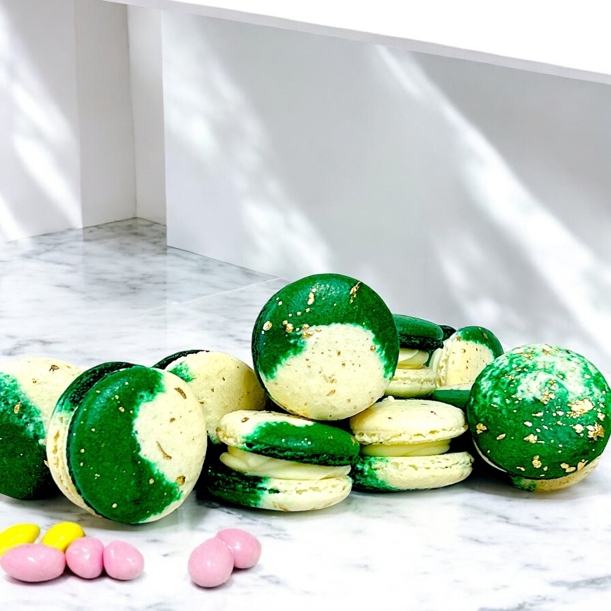 6 White Chocolate Shamrock French Macarons - Macaron Centrale