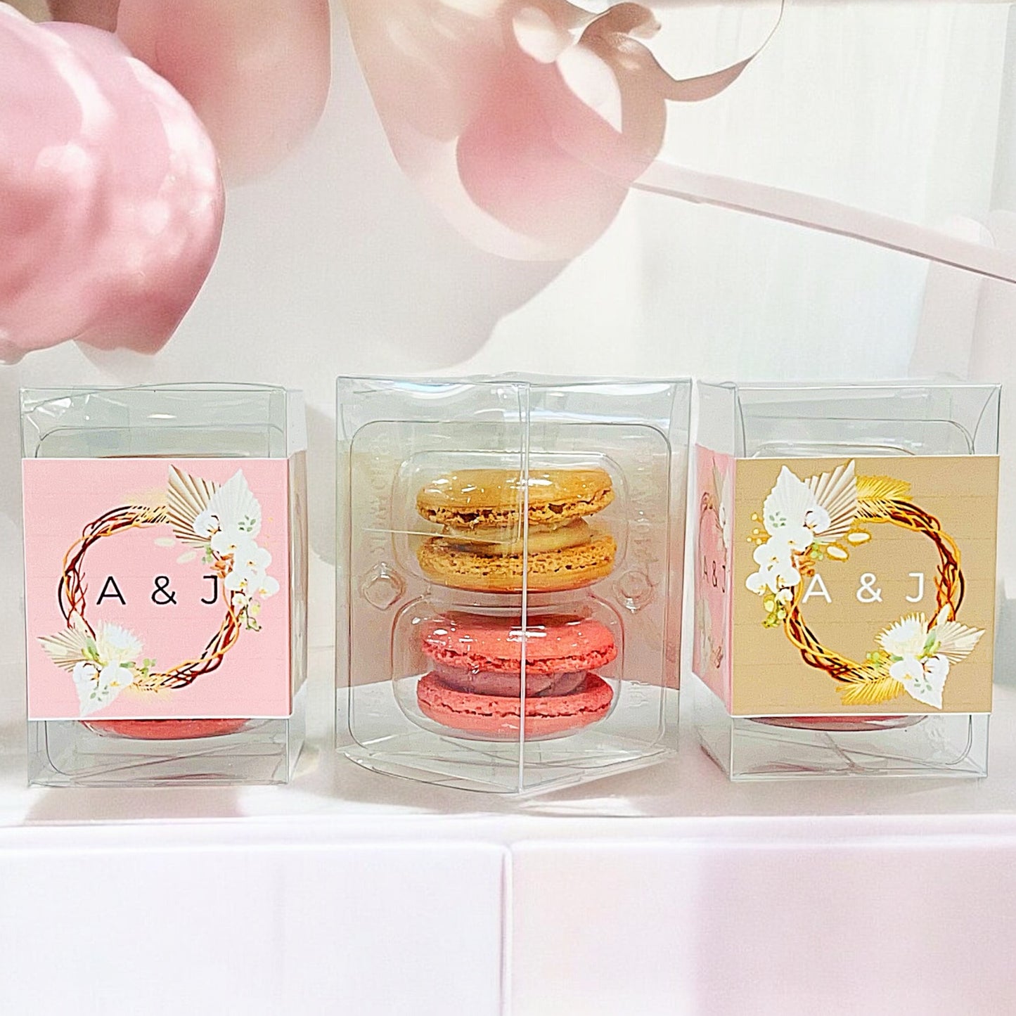 Customizable Macaron Favor Gift Box - Caramel Rose Design