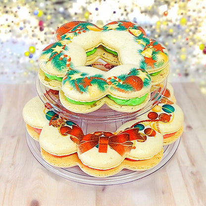 Gift-Ready Holiday Wreath Macaron Set – Two Tiers in a Clear Display Box