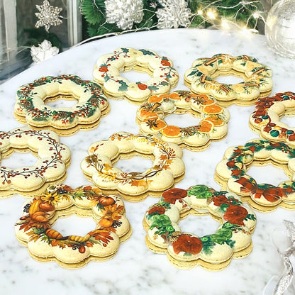 Holiday Wreath French Macaron - Best Wishes