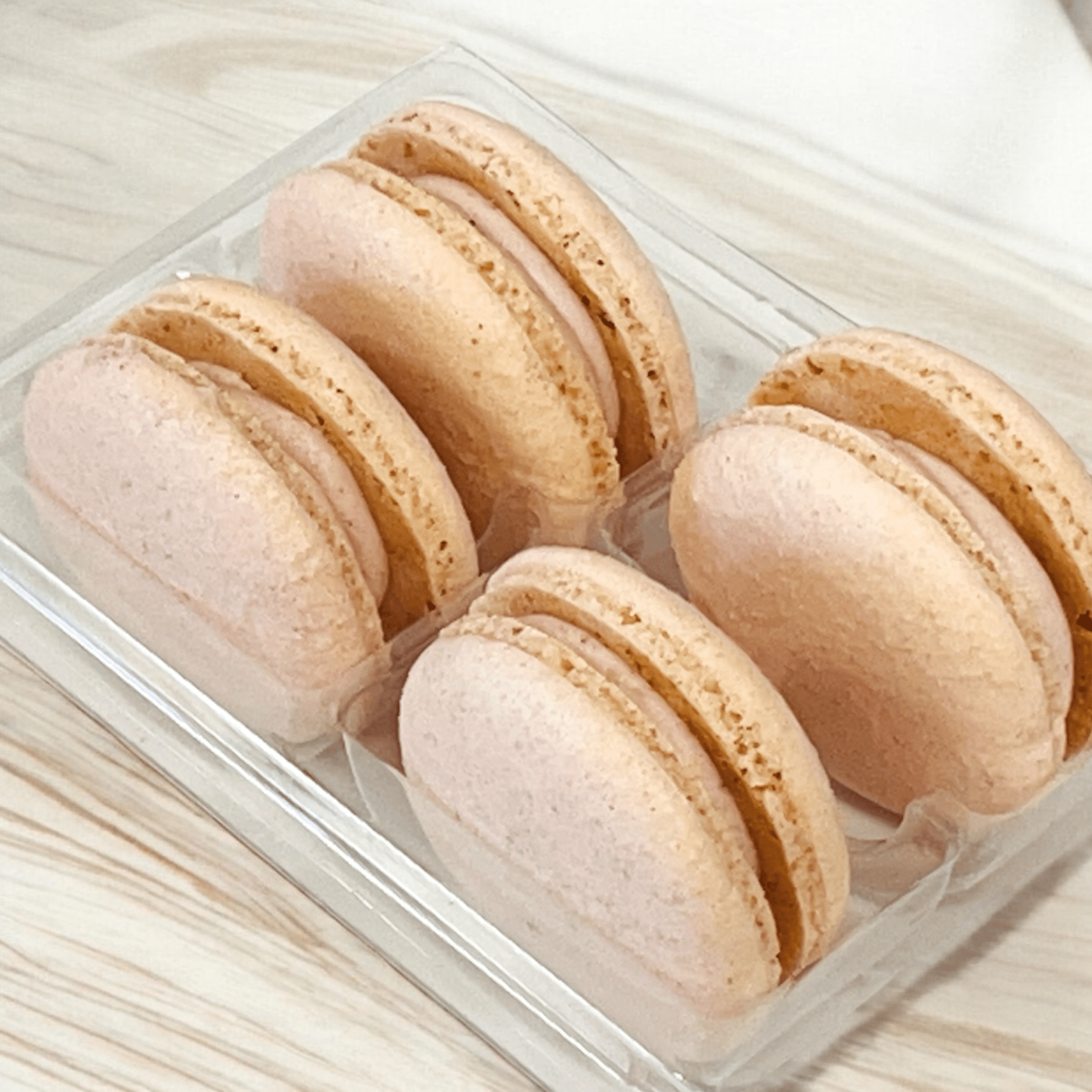 All Natural Strawberry Vegan Macarons - Macaron Centrale4 Pack