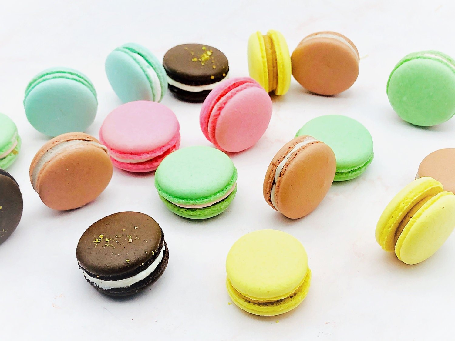 Assorted Vegan Macarons | Choose Your Own 12 Pack| - Macaron Centrale