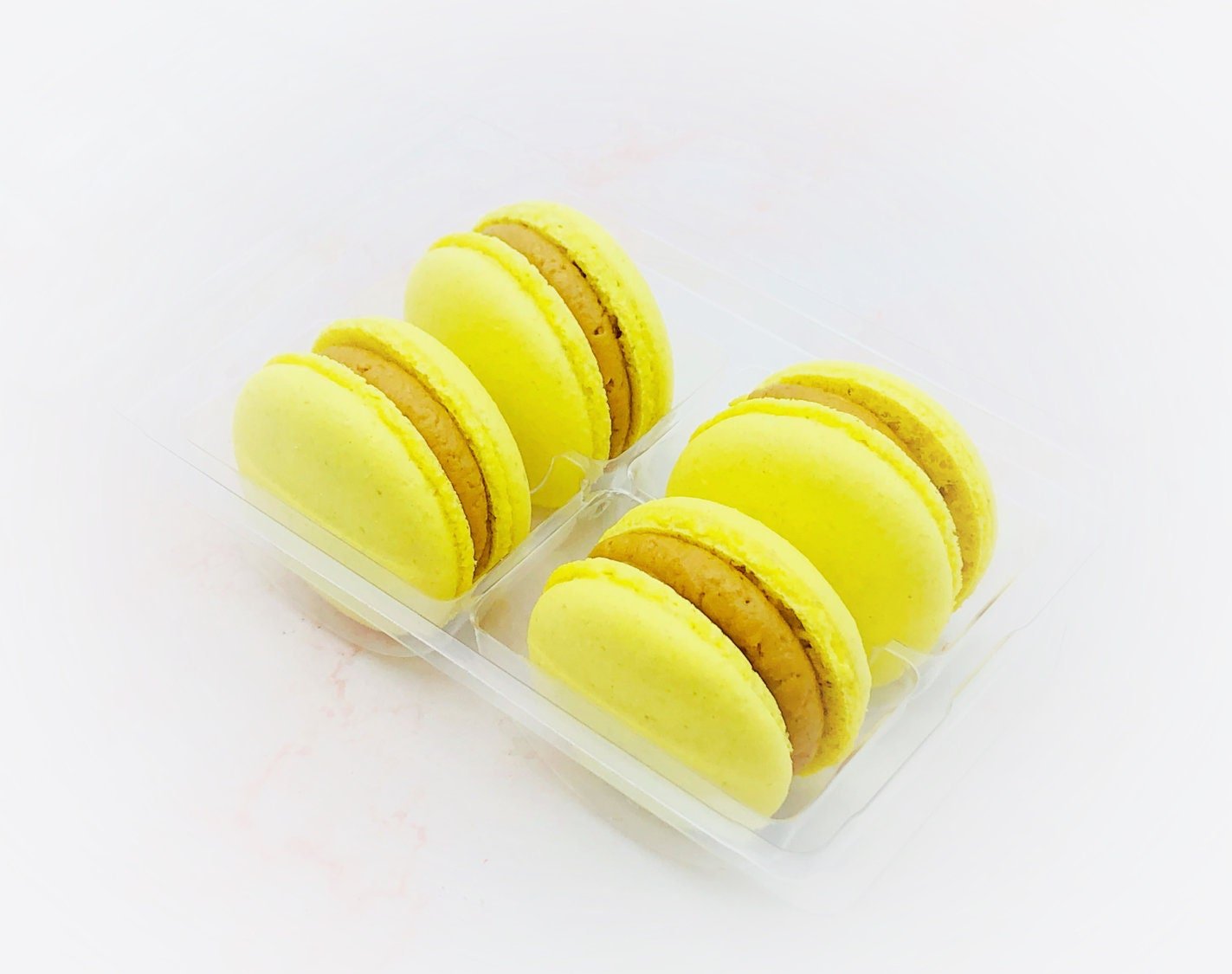 Banana Peanut Butter Fudge Vegan Macarons - Macaron Centrale4 Pack