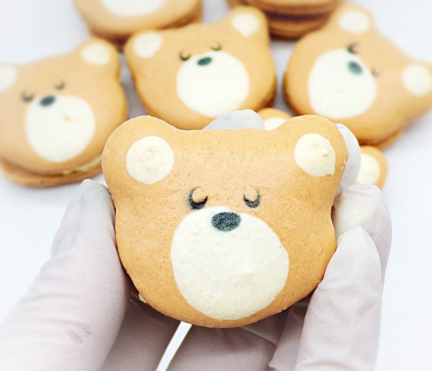 Bear French Macarons | Handmade & Free Shipping - Macaron CentraleWhite Bear12 Pack