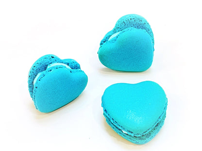 Blue Heart French Macarons | Ideal for Valentine's Day gifts, birthdays, weddings, anniversaries and more - Macaron CentraleDefault (Blueberry)12 Pack