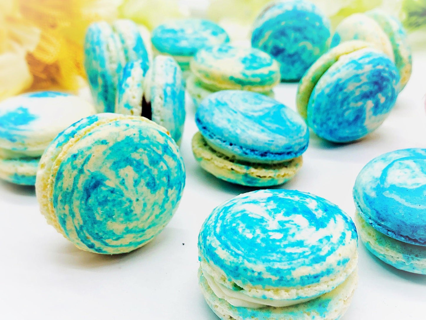 Blueberry Cheesecake Macarons (6 Pack) | Ideal for celebratory events. - Macaron Centrale