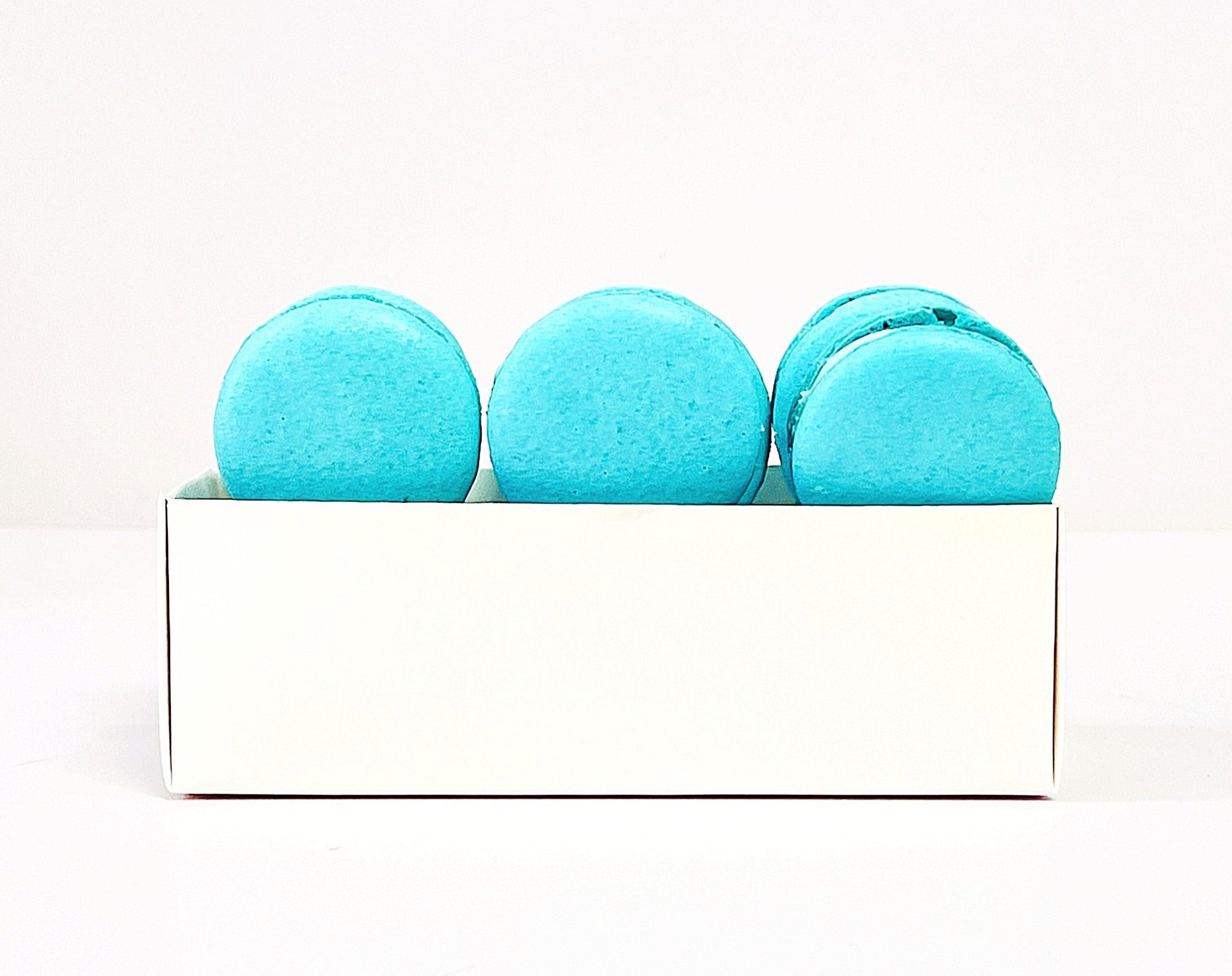 Blueberry Cream Macaron Sucettes En Gros | Available in 24 & 48 Sucettes - Macaron Centrale24 Pack