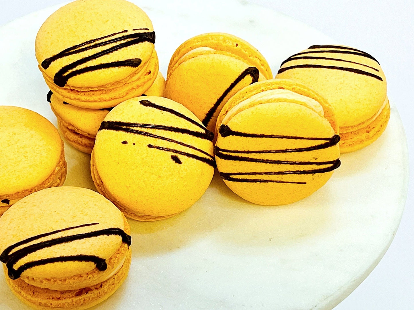 Chocolate Orange Fudge Vegan Macarons - Macaron Centrale4 Pack