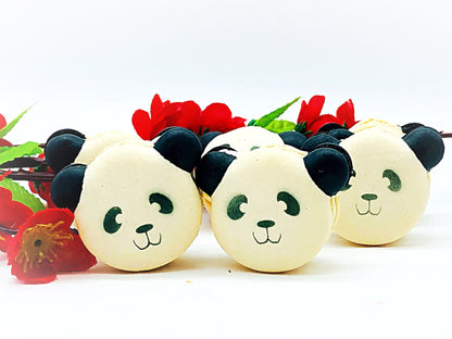 Chocolate Panda Macarons | Available in both traditional and vegan option. - Macaron Centrale4 Pack