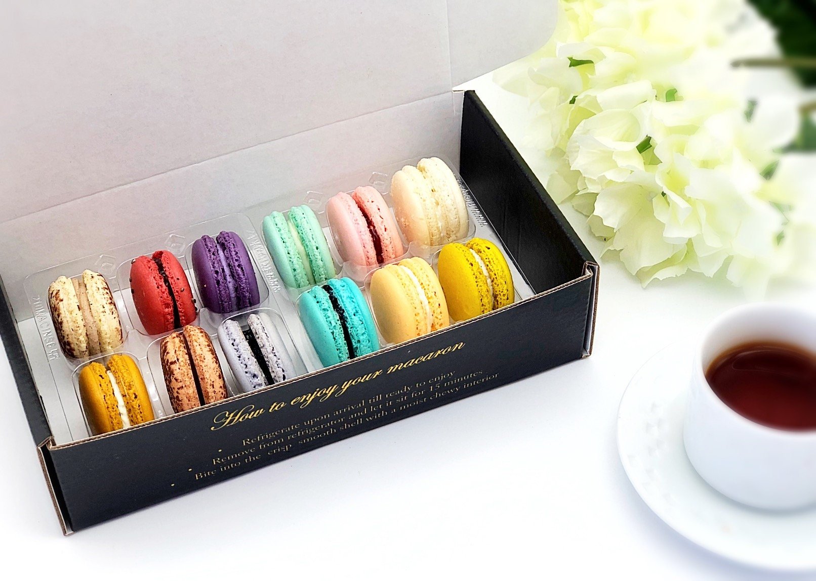 Choose your own macaron| Free Shipping | Perfect for gift giving all holiday season long. - Macaron Centrale12 pack