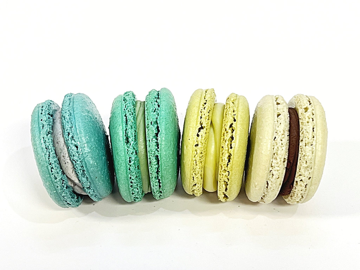 Coastal Vibe: A Flavorful Quartet of French Macarons in One Set | 36 Pack - Macaron Centrale