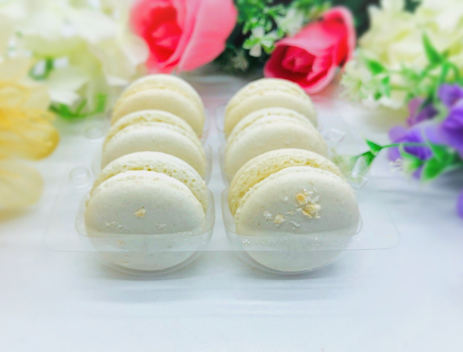 Coconut French Macarons | Perfect for your next celebratory events. - Macaron Centrale