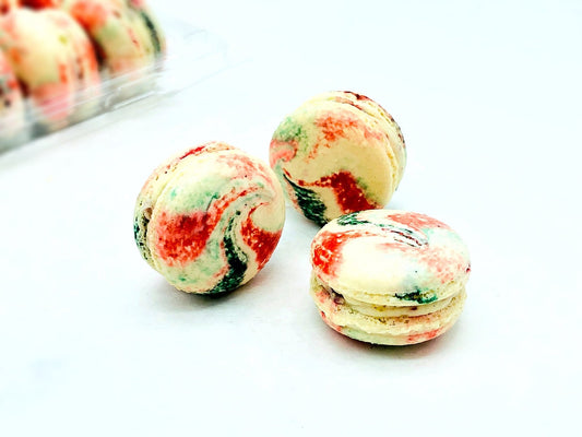 Cranberry Pistachio Macarons | Ideal for celebratory events. - Macaron Centrale6 Pack