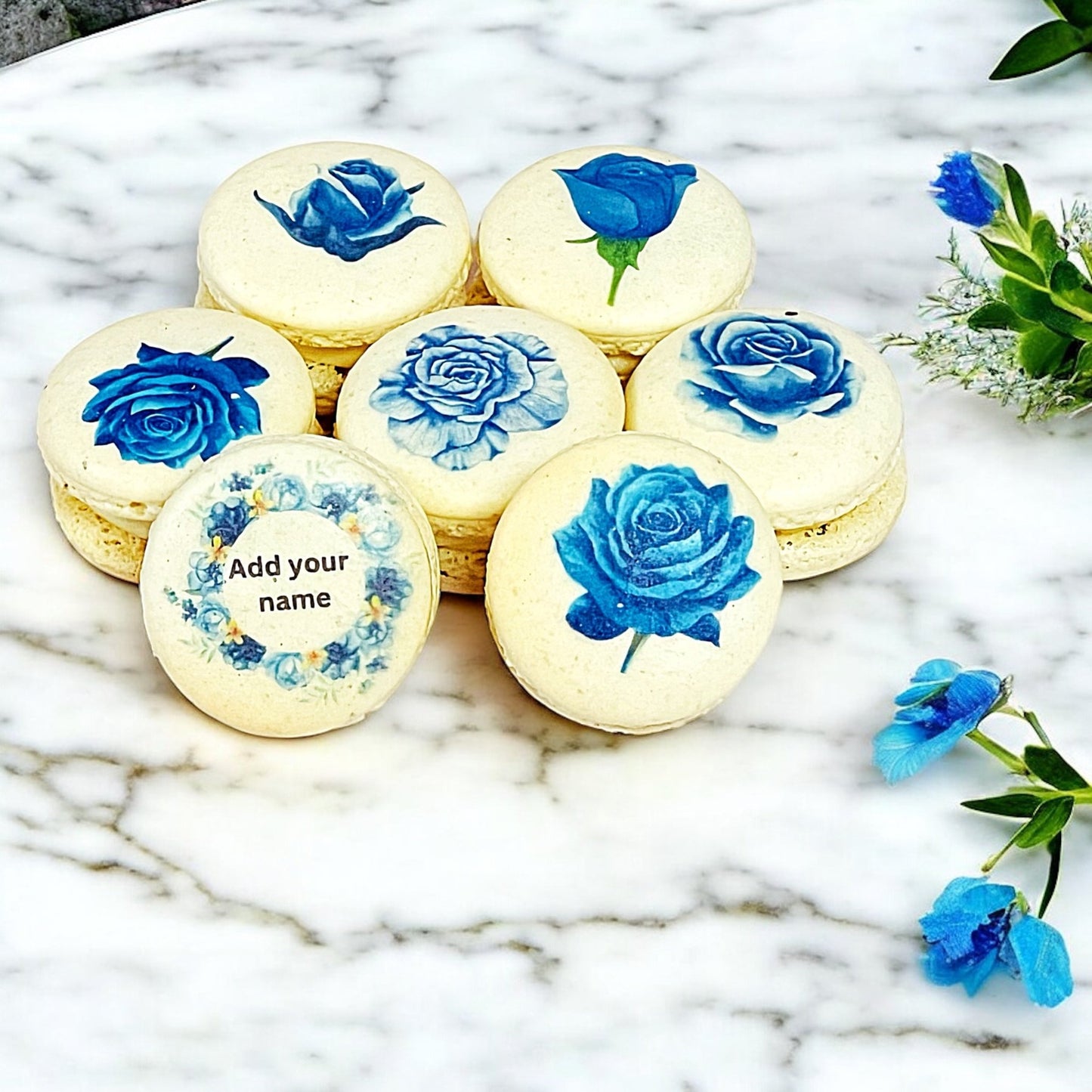 Custom Blue Rose Macarons - Personalized with Your Name - Elegant Floral Design - Macaron Centrale6 Pack