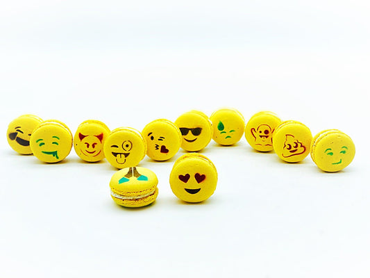 Emoji French Macaron Set | Available in 6 or 12 Pack | Perfect for all party themes. - Macaron CentraleVanilla6 Pack